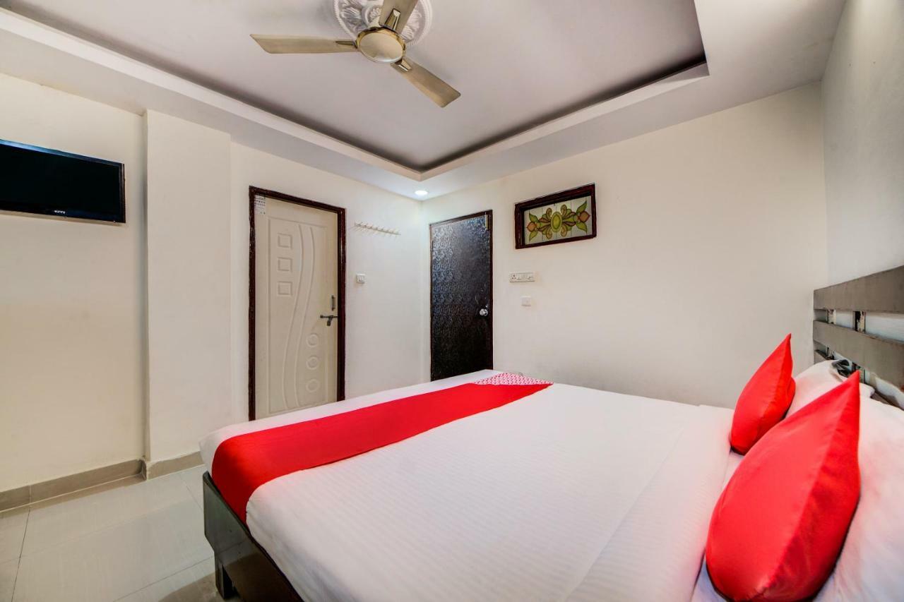 Oyo 33504 Hotel Ananda Inn Хайдарабад Экстерьер фото